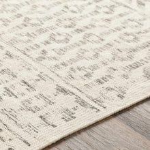 Load image into Gallery viewer, Valyermo Beige Hand Woven Cotton Rug
