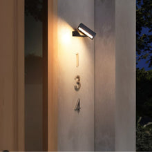 Load image into Gallery viewer, Veritas Wall Lamp
