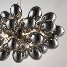 Carregar imagem no visualizador da galeria, Vitis Chandelier
