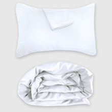 Carregar imagem no visualizador da galeria, Bamboo Duvet Cover Set with Shams - White

