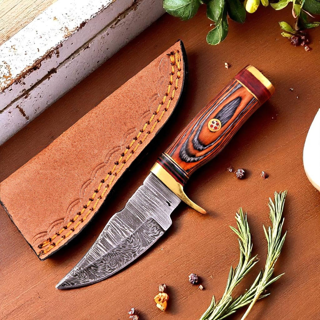 Deer Hunting Knife | Handmade Damascus knife with Wood Handle