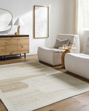 Carregar imagem no visualizador da galeria, Airell Area Rug
