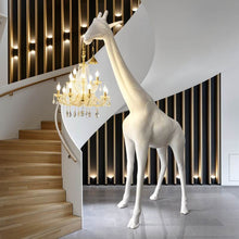 Carregar imagem no visualizador da galeria, Zarrafa Floor Lamp
