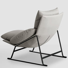 Carregar imagem no visualizador da galeria, Zebu Armchair
