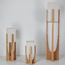 Carregar imagem no visualizador da galeria, Zenic Table Lamp
