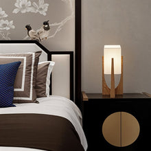 Carregar imagem no visualizador da galeria, Zenic Table Lamp
