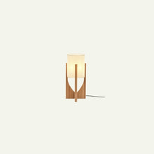 Carregar imagem no visualizador da galeria, Zenic Table Lamp
